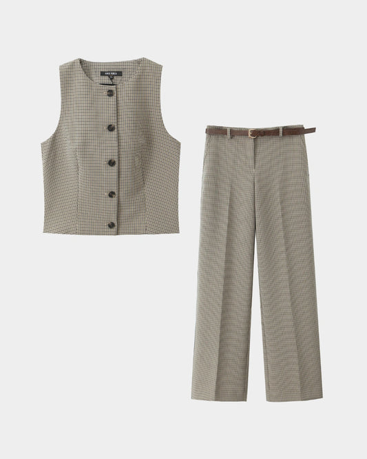 Women’s Checkered Vest Cardigan